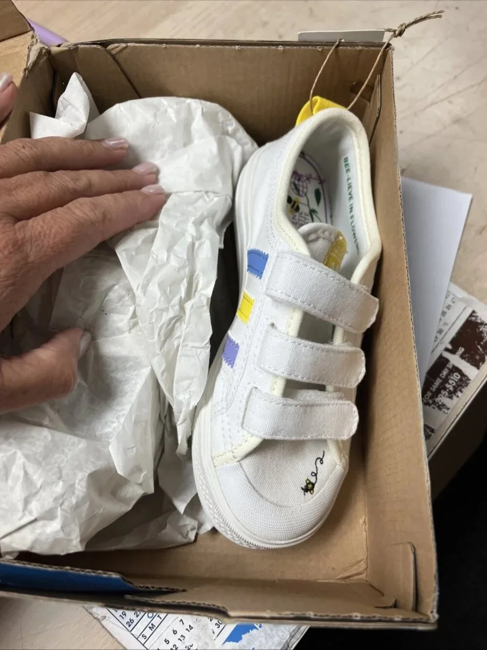 adidas Nizza CF C White Floral Hook & Loop Sneaker Unisex Kids Size 11